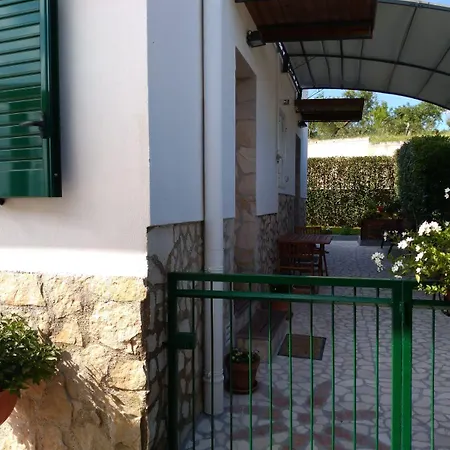 Casale Delle Piane Bed & Breakfast Matera