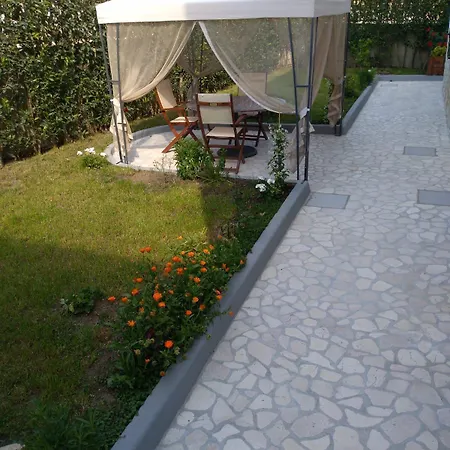 Casale Delle Piane Bed & Breakfast